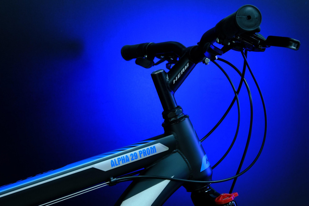 HEAM ALPHA 29 Prom Матовый Чёрный/Синий рама 19 (на рост 171-182)